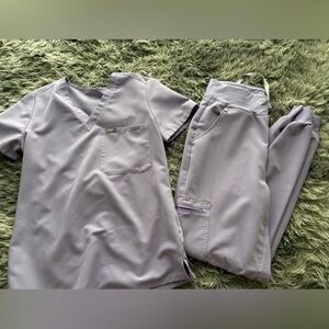 Figs Catarina One Pocket Scrub Top and High waisted Zamora Jogger